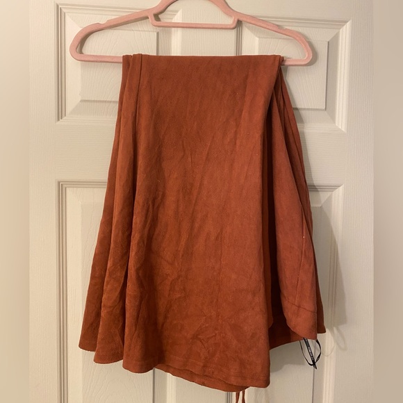 Forever 21 Plus Size Lace-Up Faux Suede Flare Pants - Picture 2 of 5